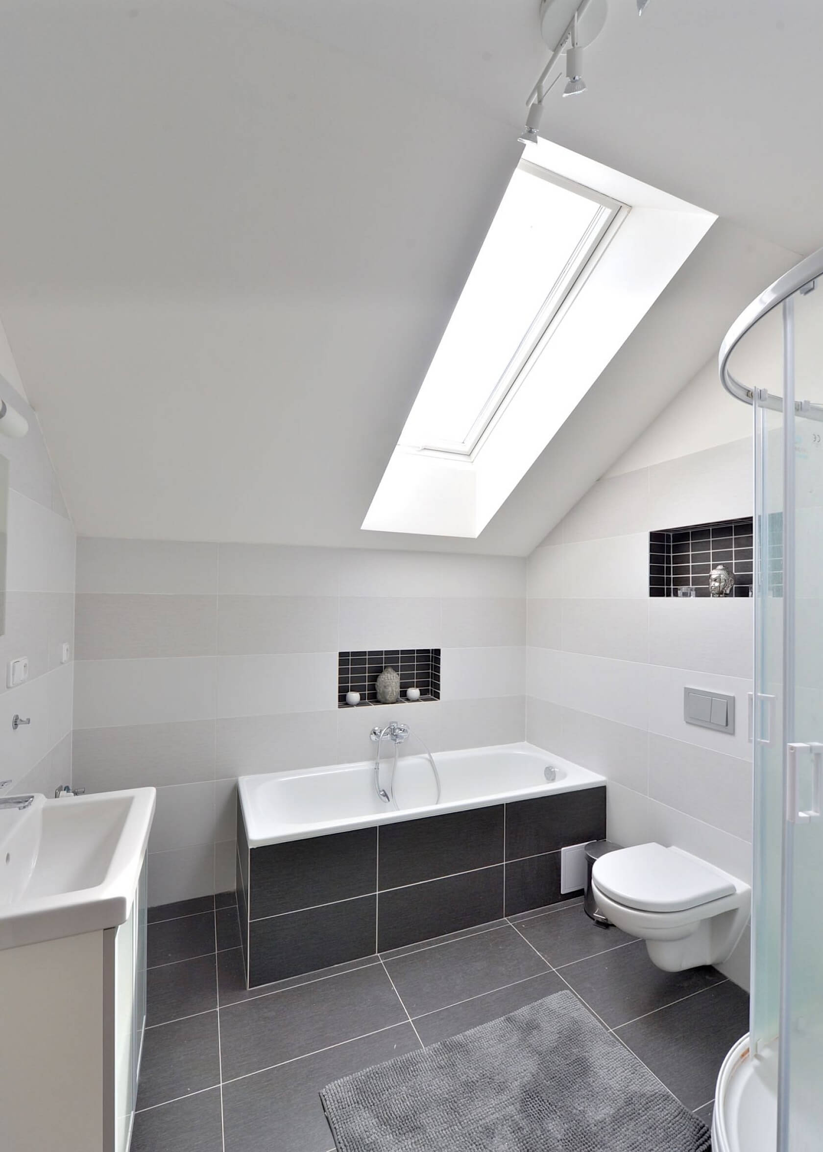 Tuchoměřická, Horoměřice - Praha-západ | Rent, House Five-bedroom (6+kk), 213 m²