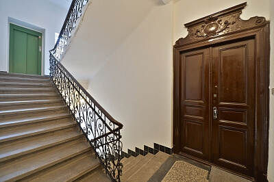 Šmilovského, Vinohrady - Prague 2 | Rent, Apartment Two-bedroom (3+1), 100 m²