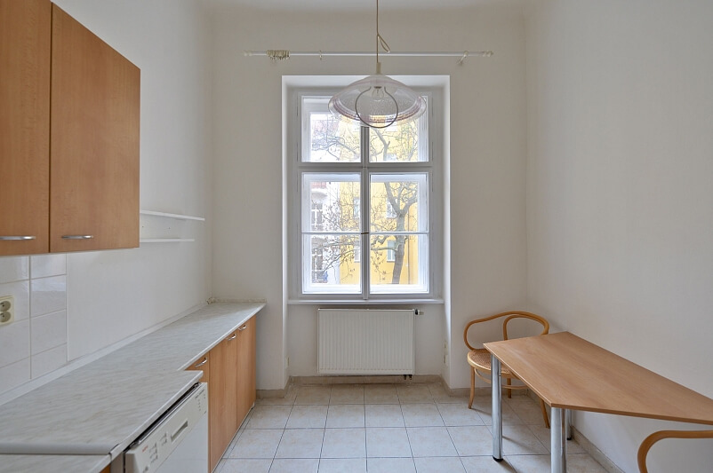 Šmilovského, Vinohrady - Prague 2 | Rent, Apartment Two-bedroom (3+1), 100 m²