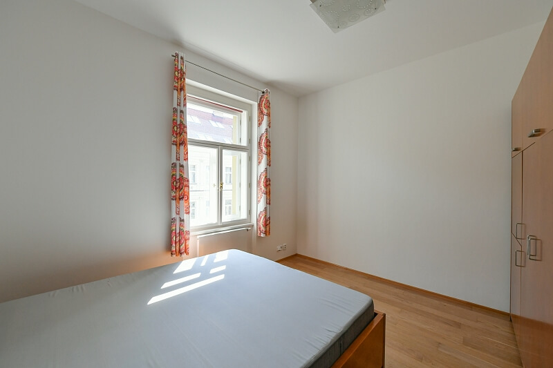 Trojická, Nové Město - Praha 2 | Pronájem, Byt 3+kk, 70 m²