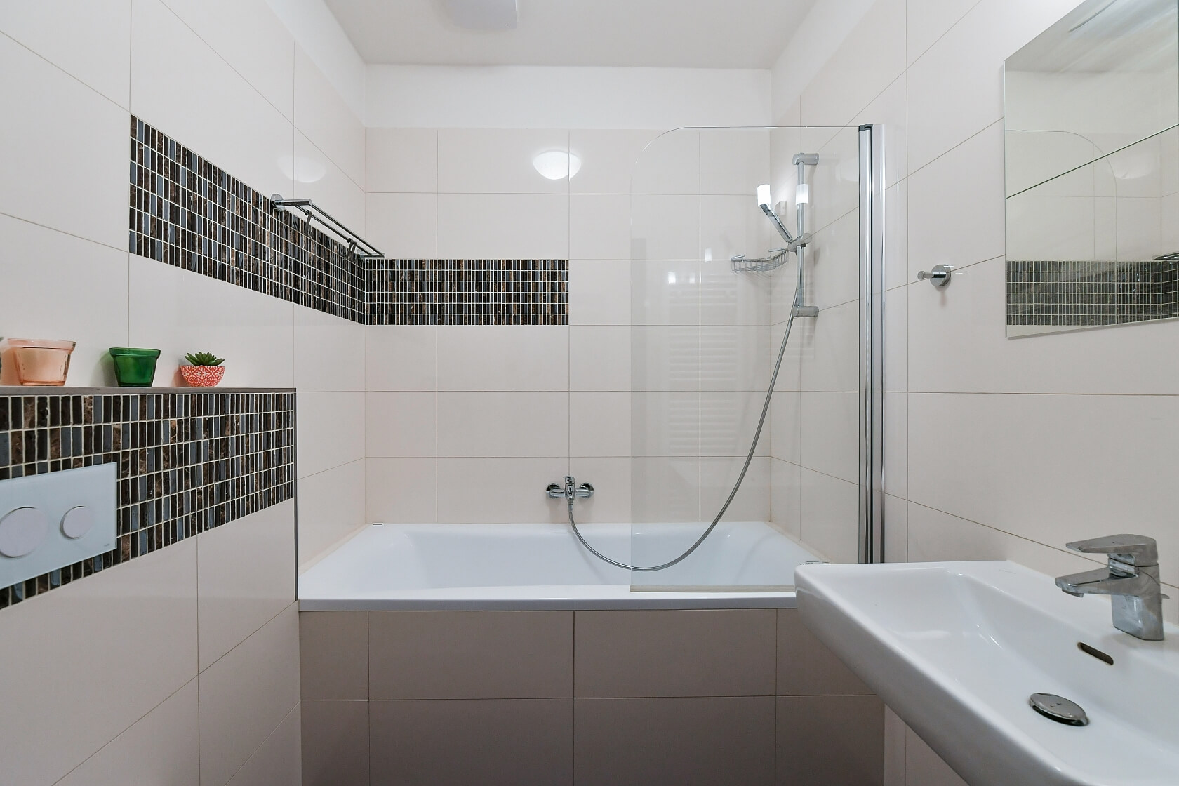 Trojická, Nové Město - Prague 2 | Rent, Apartment Two-bedroom (3+kk), 70 m²