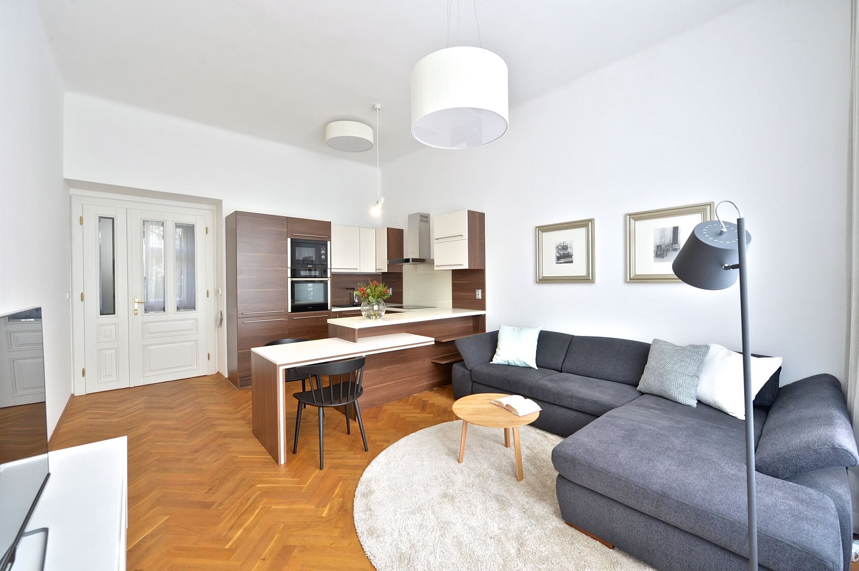 Slezská, Vinohrady - Prague 2 | Rent, Apartment One-bedroom (2+kk), 55 m²