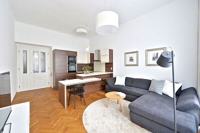 Slezská, Vinohrady - Prague 2 | Rent, Apartment One-bedroom (2+kk), 55 m²
