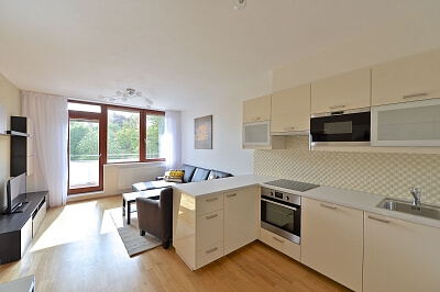 Pod dvorem, Veleslavín - Praha 6 | Pronájem, Byt 3+kk, 81 m²