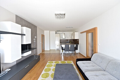 Ocelářská, Vysočany - Prague 9 | Rent, Apartment Two-bedroom (3+kk), 80 m²