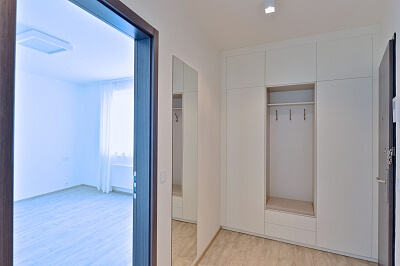 Donská, Vršovice - Prague 10 | Rent, Apartment One-bedroom (2+kk), 70 m²