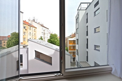 Donská, Vršovice - Prague 10 | Rent, Apartment One-bedroom (2+kk), 70 m²
