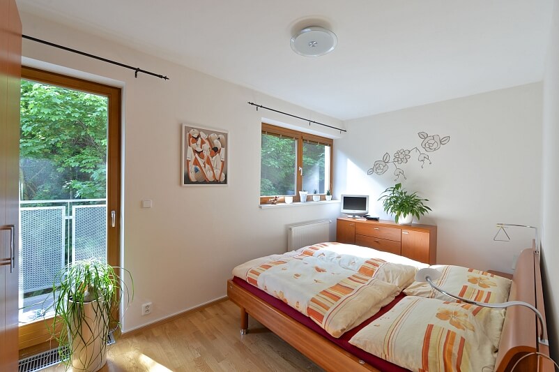 Pechlátova, Radlice - Prague 5 | Rent, Apartment One-bedroom (2+kk), 53 m²