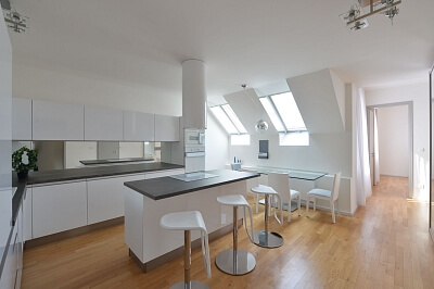 Národní obrany, Bubeneč - Praha 6 | Pronájem, Byt 3+1, 94 m²