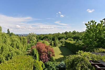 Nad Vavrouškou, Troja - Prague 8 | Rent, House Four-bedroom (5+kk), 211 m²