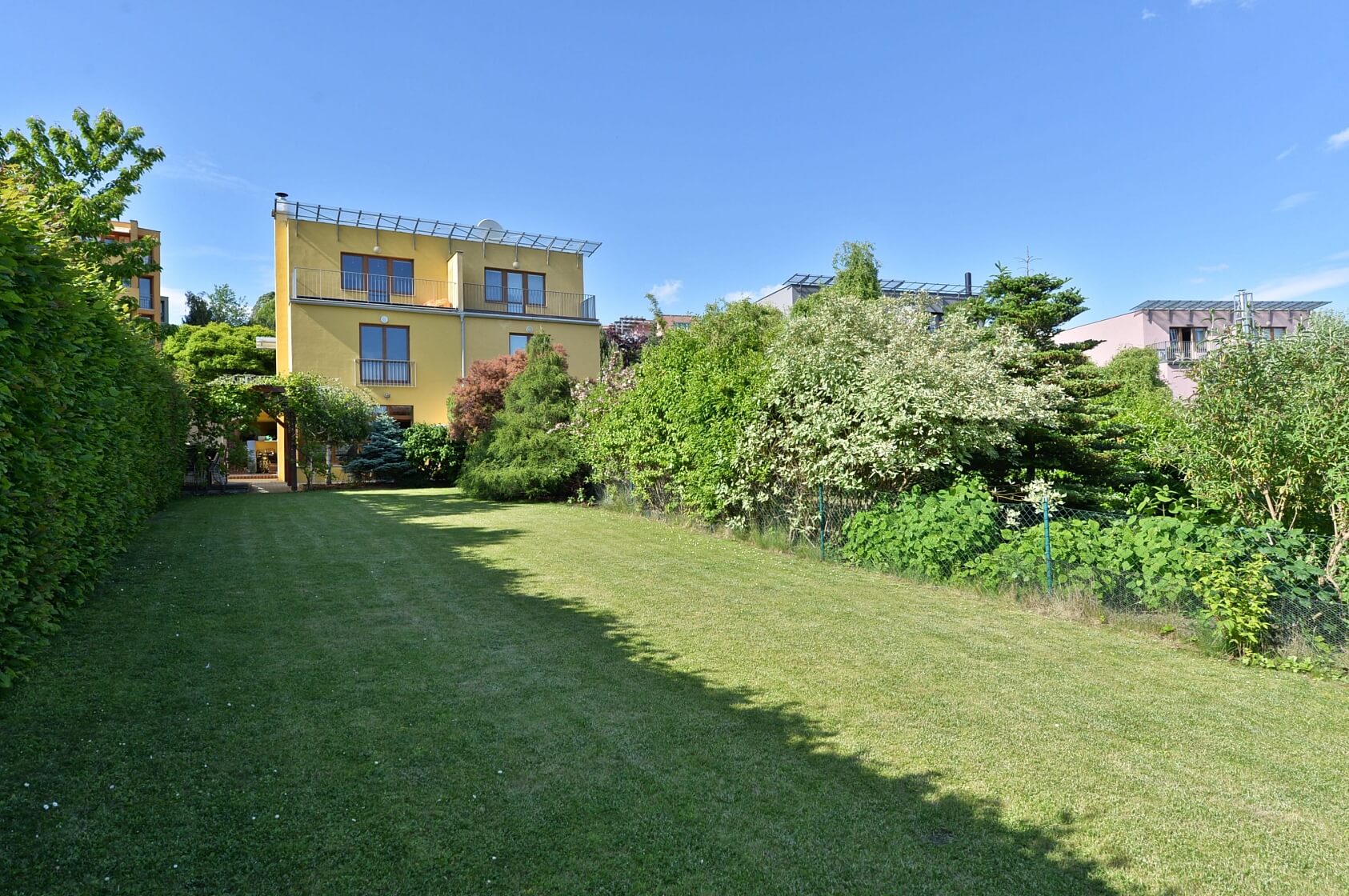 Nad Vavrouškou, Troja - Praha 8 | Pronájem, Rodinný dům 5+kk, 211 m²