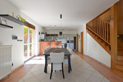 Nad Vavrouškou, Troja - Prague 8 | Rent, House Four-bedroom (5+kk), 211 m²