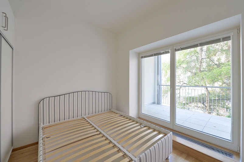 Žižkovo náměstí, Žižkov - Prague 3 | Rent, Apartment One-bedroom (2+kk), 55 m²