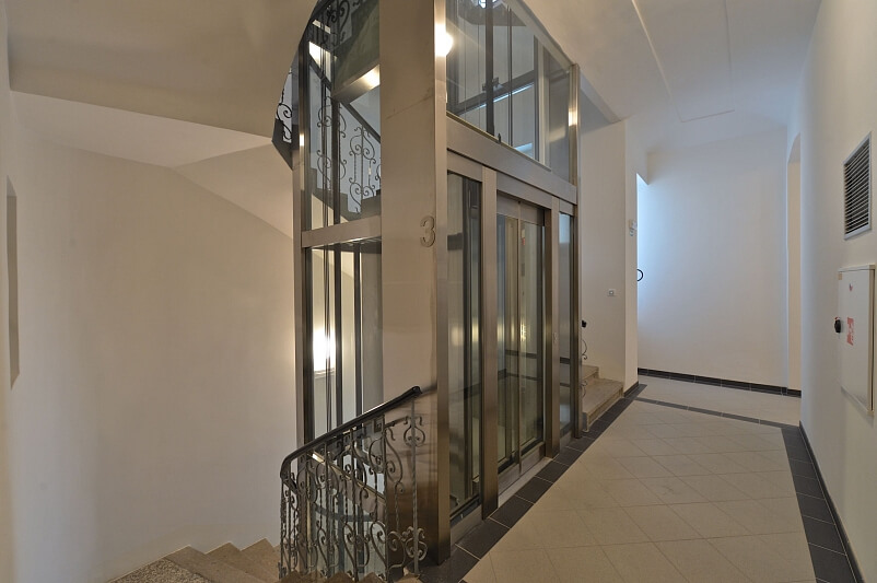 Žižkovo náměstí, Žižkov - Prague 3 | Rent, Apartment One-bedroom (2+kk), 55 m²