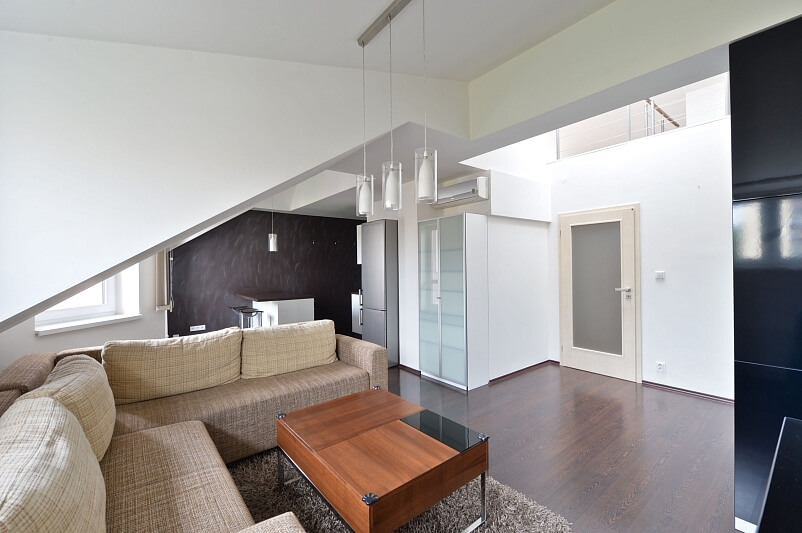 Gutova, Strašnice - Praha 10 | Pronájem, Byt 2+kk, 75 m²