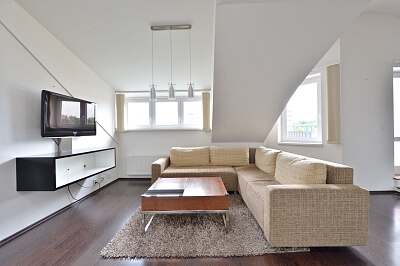 Gutova, Strašnice - Prague 10 | Rent, Apartment One-bedroom (2+kk), 75 m²