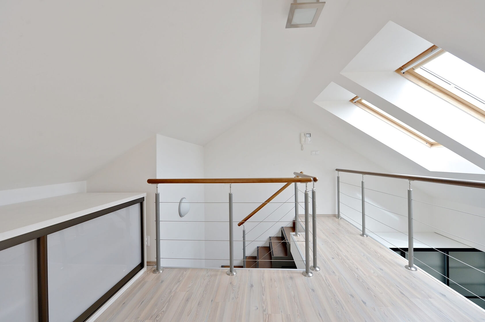 Gutova, Strašnice - Praha 10 | Pronájem, Byt 2+kk, 75 m²