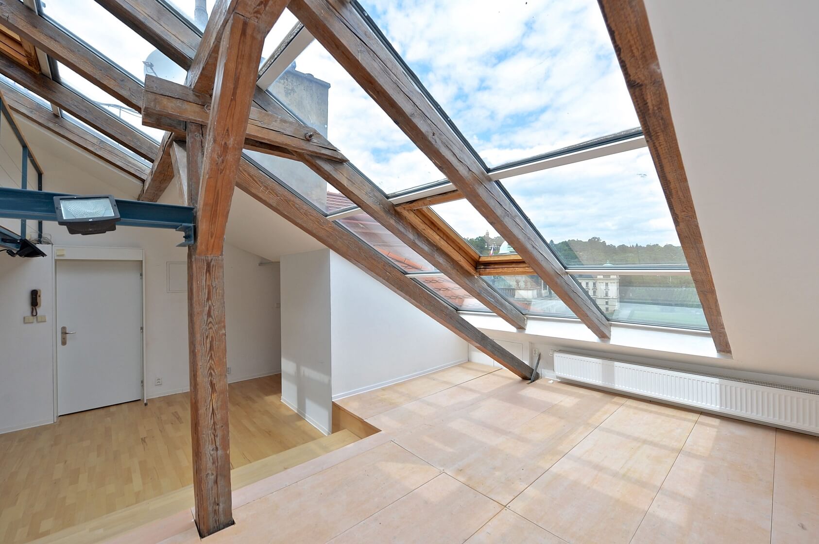 U železné lávky, Malá Strana - Praha 1 | Pronájem, Byt 3+kk, 100 m²