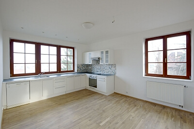 U Ladronky, Břevnov - Prague 6 | Rent, Apartment Three-bedroom (4+kk), 134 m²