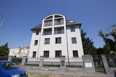 U Ladronky, Břevnov - Praha 6 | Pronájem, Byt 4+kk, 134 m²