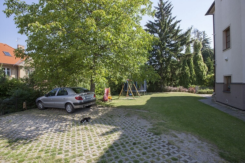 U Ladronky, Břevnov - Prague 6 | Rent, Apartment Three-bedroom (4+kk), 134 m²