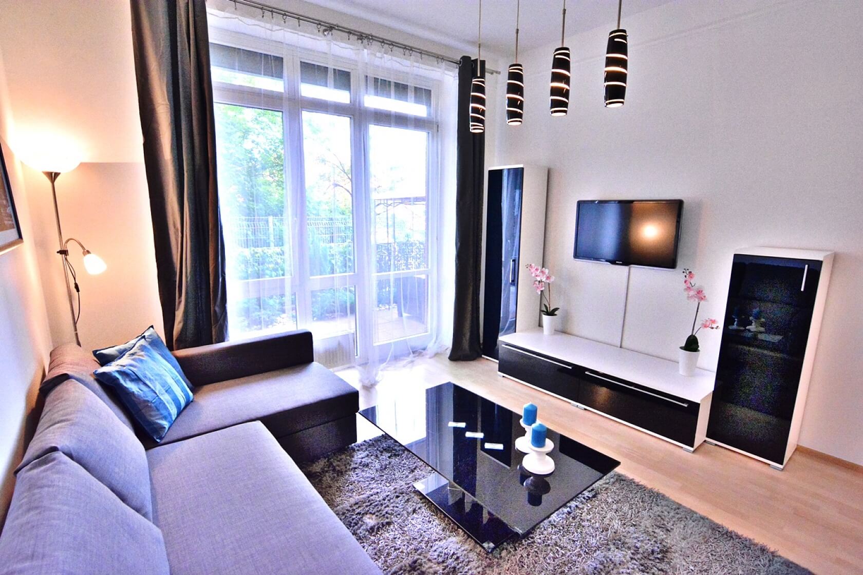 U Zvonařky, Vinohrady - Prague 2 | Rent, Apartment One-bedroom (2+kk), 80 m²