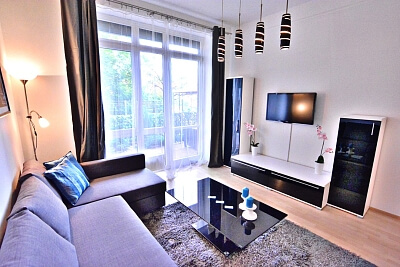 U Zvonařky, Vinohrady - Praha 2 | Pronájem, Byt 2+kk, 80 m²