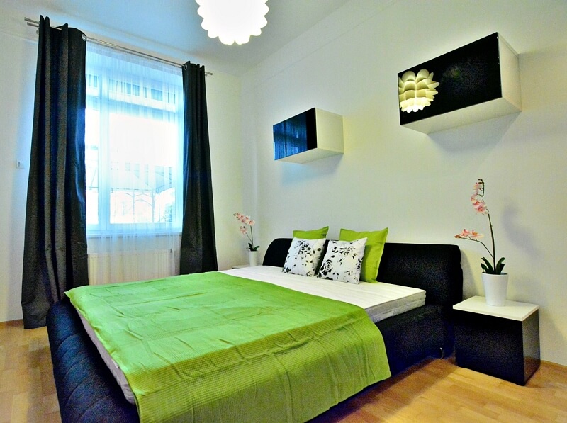 U Zvonařky, Vinohrady - Praha 2 | Pronájem, Byt 2+kk, 80 m²