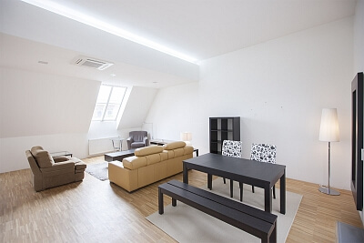 Matoušova, Smíchov - Praha 5 | Pronájem, Byt 2+kk, 110 m²