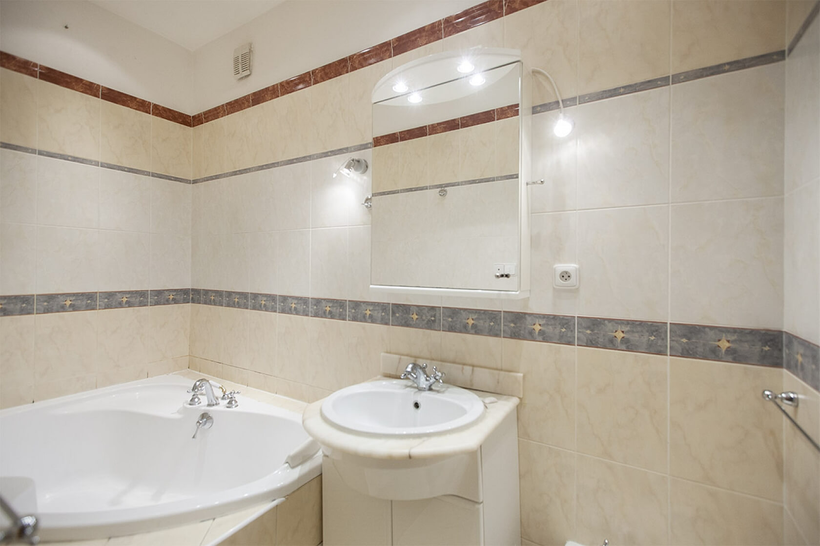 Řehořova, Žižkov - Prague 3 | Rent, Apartment One-bedroom (2+1), 70 m²