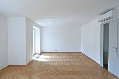 Rybalkova, Vršovice - Praha 10 | Pronájem, Byt 2+kk, 70 m²