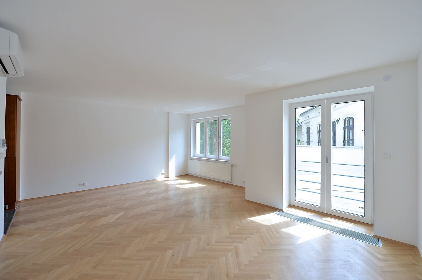 Rybalkova, Vršovice - Prague 10 | Rent, Apartment One-bedroom (2+kk), 70 m²