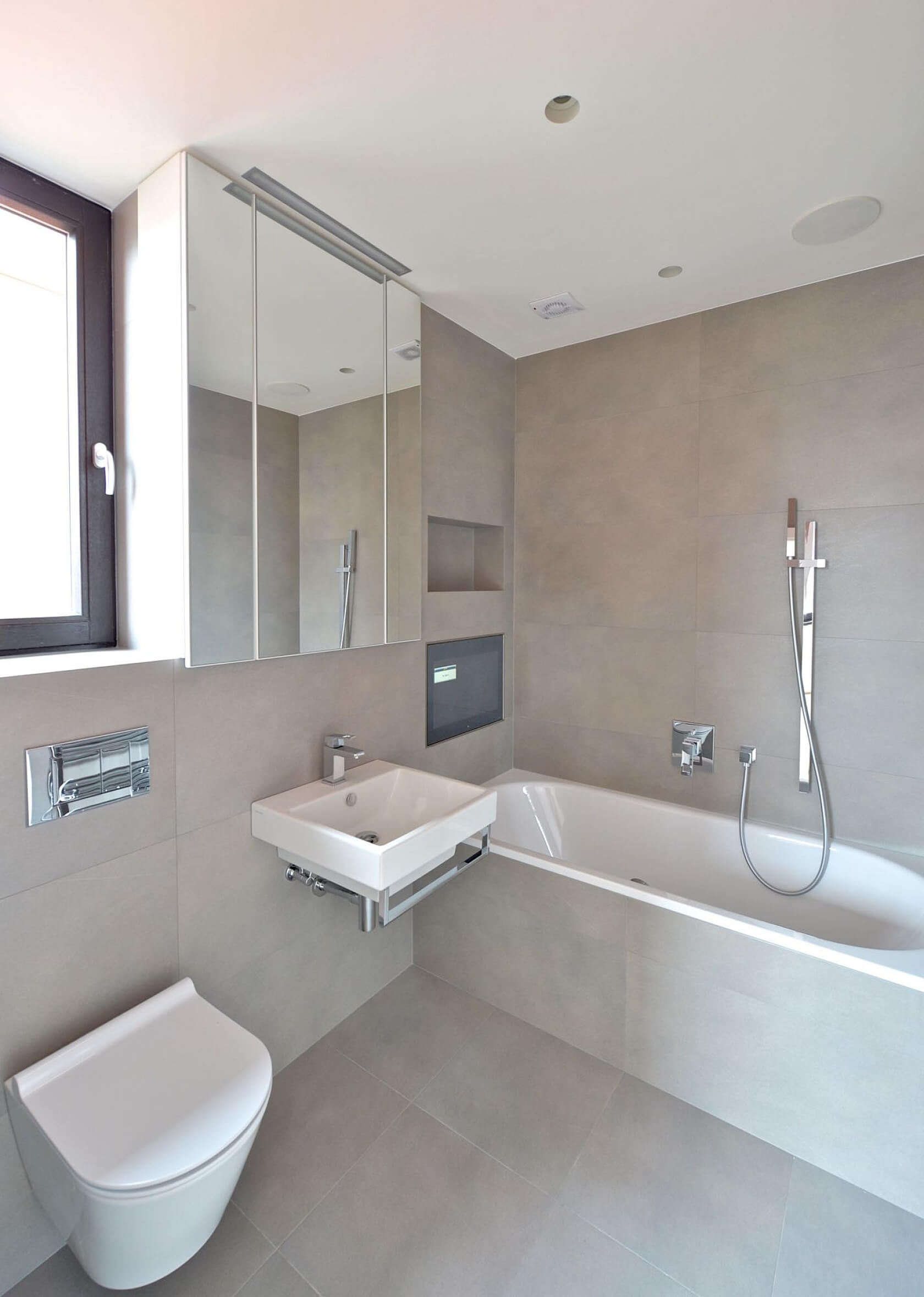 V Přístavu, Holešovice - Prague 7 | Rent, Apartment Two-bedroom (3+kk), 100 m²