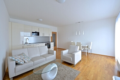 Na Výspě, Braník - Prague 4 | Rent, Apartment Two-bedroom (3+kk), 85 m²