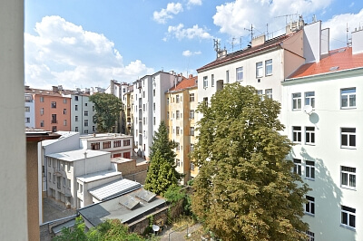 Sevastopolská, Vršovice - Prague 10 | Rent, Apartment Two-bedroom (3+1), 105 m²