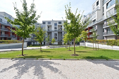 Korunní, Vinohrady - Praha 2 | Pronájem, Byt 2+kk, 68 m²