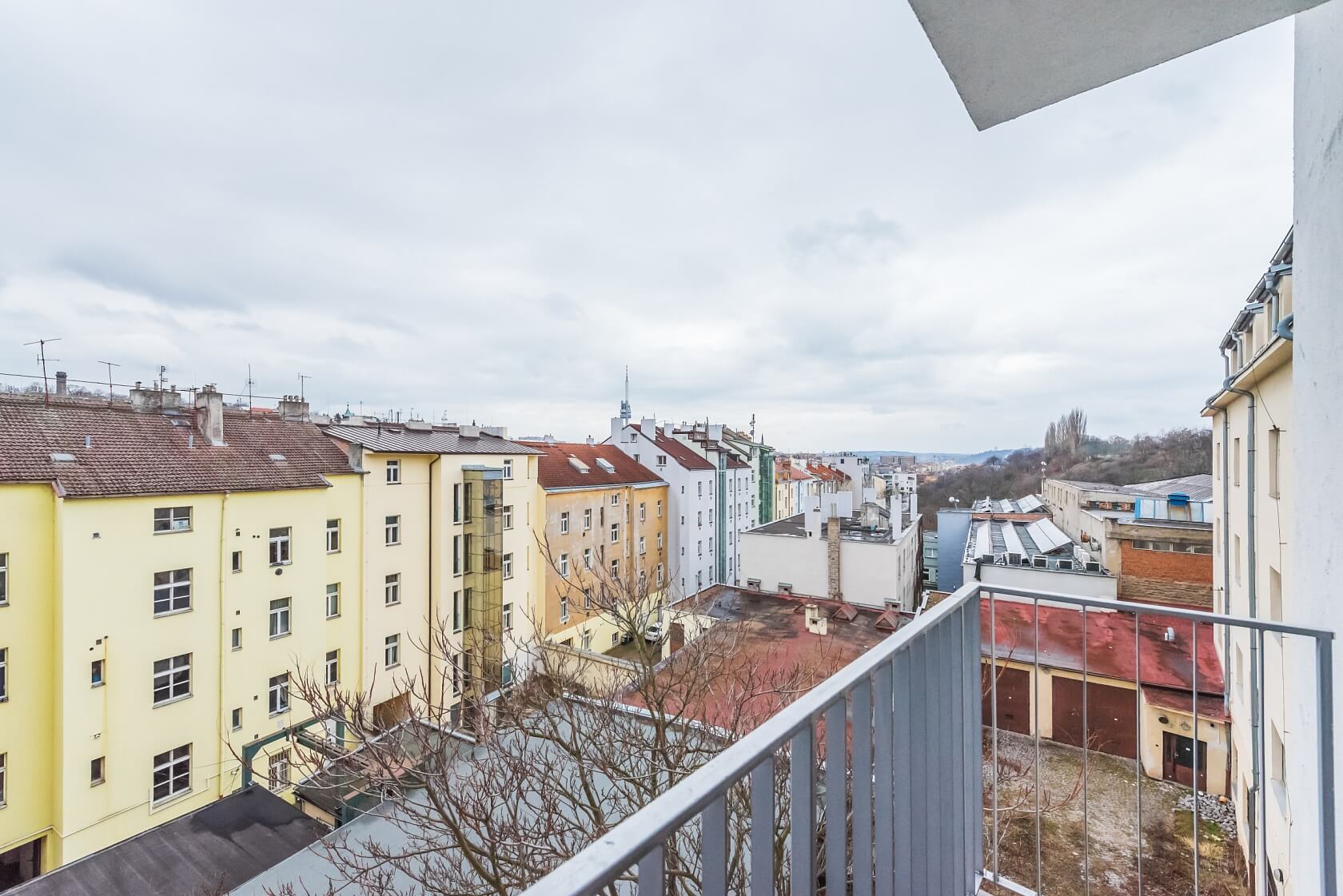Kališnická, Žižkov - Prague 3 | Rent, Apartment Two-bedroom (3+kk), 109 m²