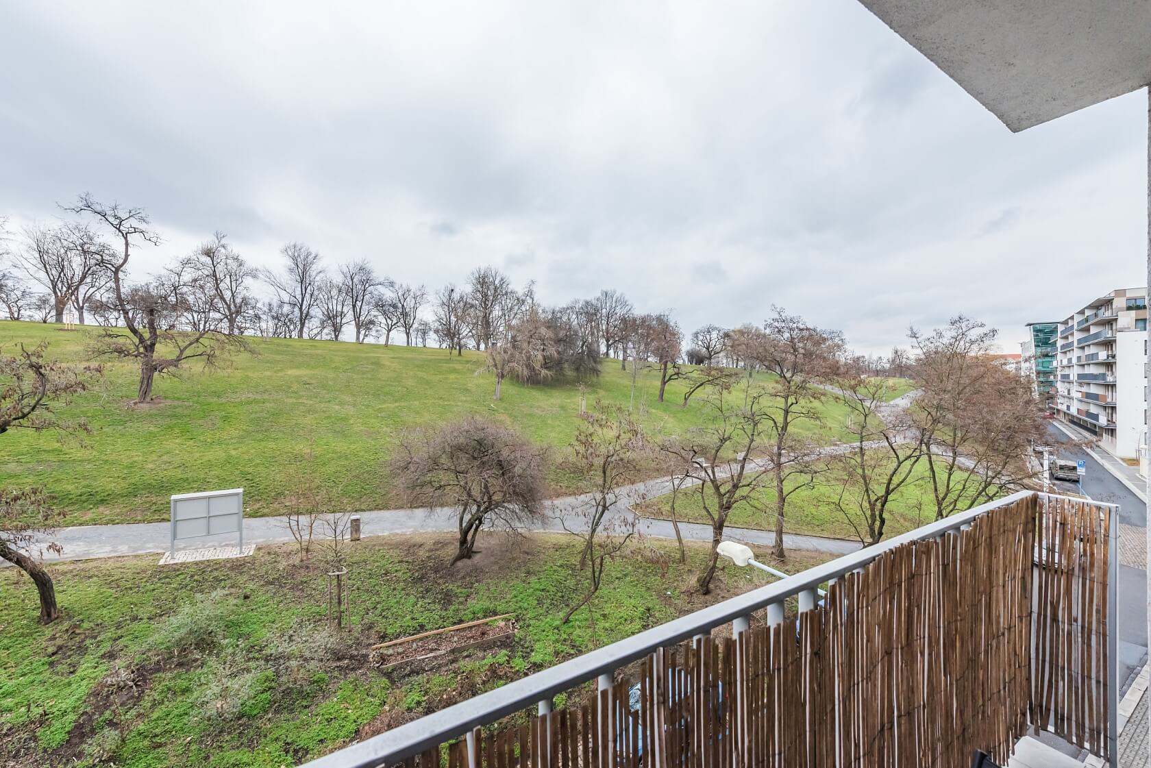 Kališnická, Žižkov - Prague 3 | Rent, Apartment Two-bedroom (3+kk), 109 m²