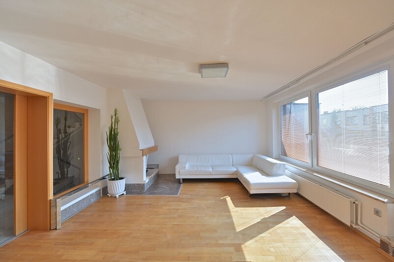 Frágnerova, Dejvice - Prague 6 | Rent, House Four-bedroom (5+1), 211 m²