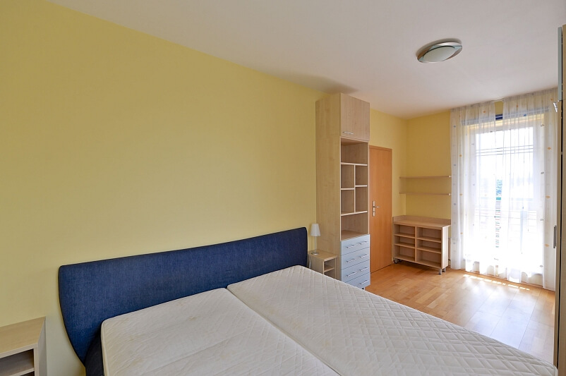 Nad Ryšánkou, Krč - Prague 4 | Rent, Apartment Two-bedroom (3+kk), 75 m²