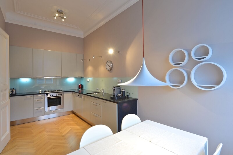 Truhlářská, Nové Město - Praha 1 | Pronájem, Byt 2+1, 72 m²