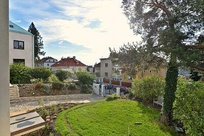 Vostrovská, Dejvice - Prague 6 | Rent, Apartment Three-bedroom (4+kk), 127 m²