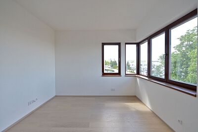 Desenská, Střížkov - Prague 9 | Sale, Apartment Three-bedroom (4+kk), 123 m²