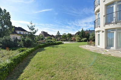 Benešovská, Vinohrady - Praha 10 | Pronájem, Byt 5+kk, 139 m²