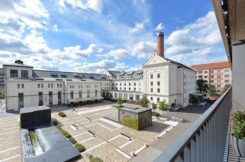 U Uranie, Holešovice - Praha 7 | Pronájem, Byt 2+kk, 72 m²