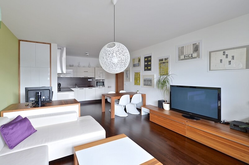 U Uranie, Holešovice - Praha 7 | Pronájem, Byt 2+kk, 72 m²