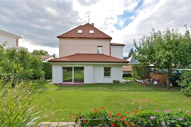 Mezi lysinami, Hodkovičky - Praha 4 | Pronájem, Rodinný dům 5+1, 250 m²