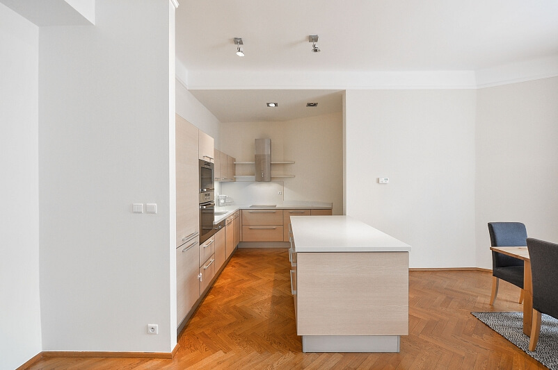 Řehořova, Žižkov - Prague 3 | Rent, Apartment Two-bedroom (3+1), 140 m²