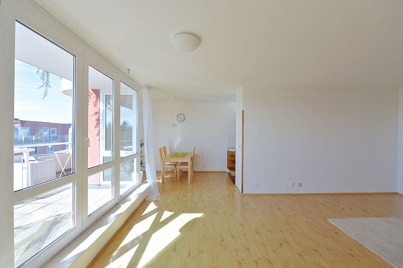 U Kříže, Jinonice - Prague 5 | Rent, Apartment Three-bedroom (4+1), 137 m²