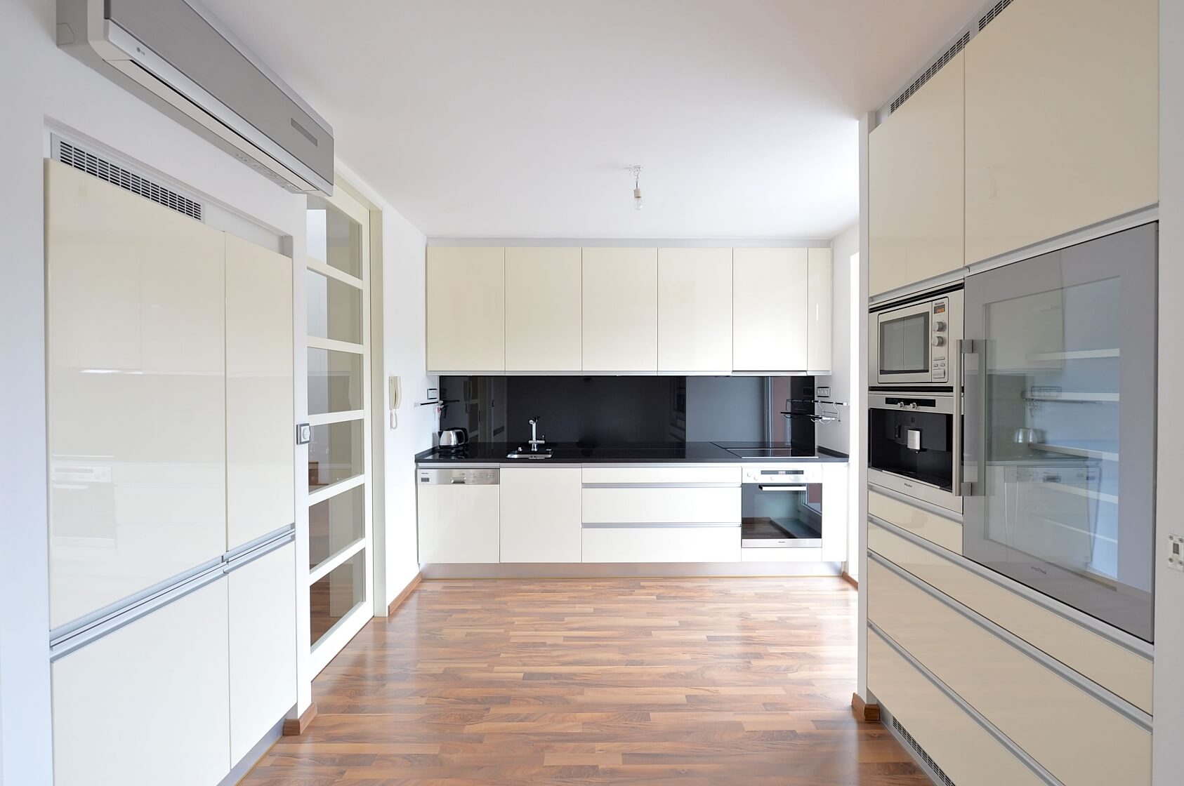 K Zelené louce, Kunratice - Praha 4 | Pronájem, Rodinný dům 3+kk, 232 m²